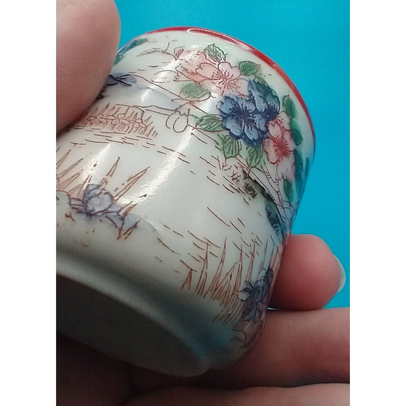 Japanese Kutani Style Porcelain Demitasse Tea Mug – Hand Painted Garden Motif - Picture 11 of 13